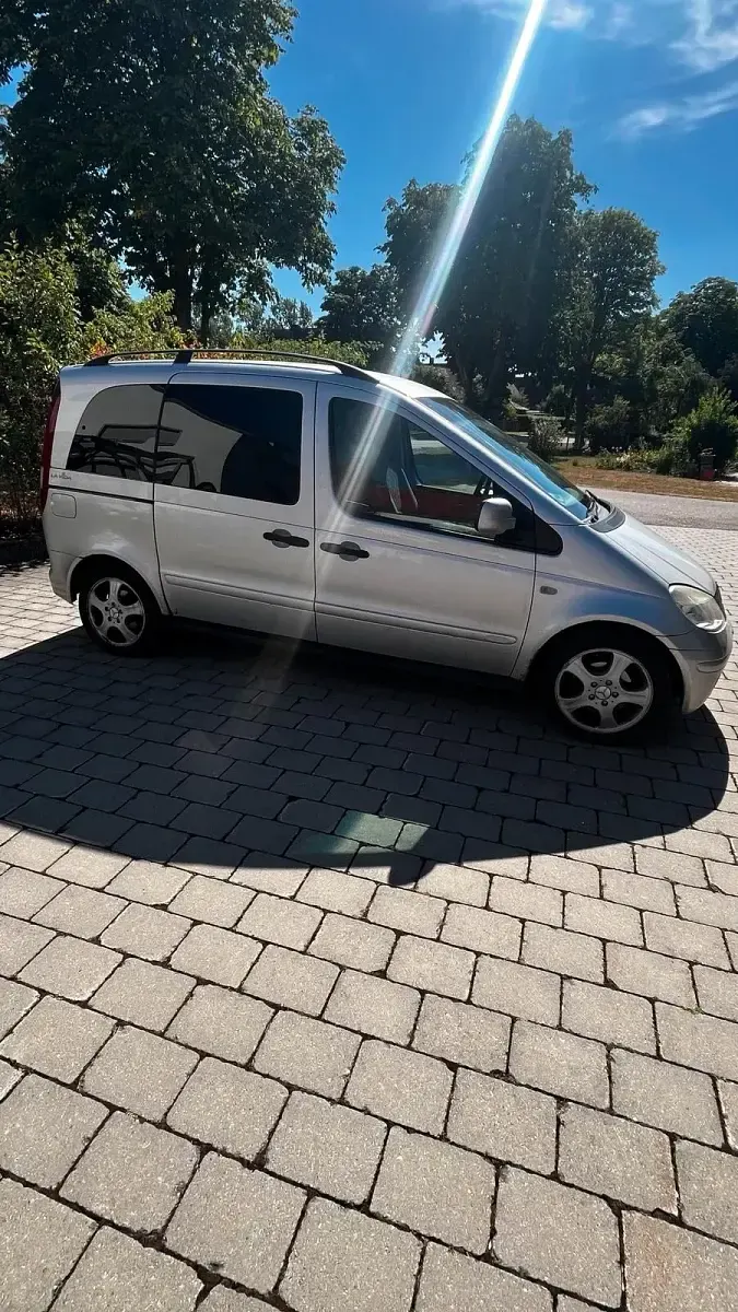 Gebraucht Mercedes Vaneo 125 PS (91 kW) 2005 Silber Van / Kleinbus
