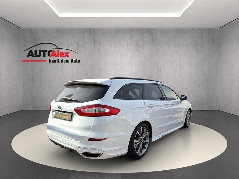 Gebraucht Ford Mondeo ST-Line 239 PS (175 kW) 2018 Weiß Kombi