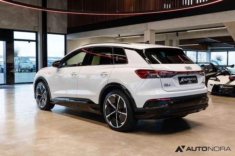 Gebraucht Audi Q4 e-tron S-Line 250 kW (340 PS) 2024 Weiß SUV