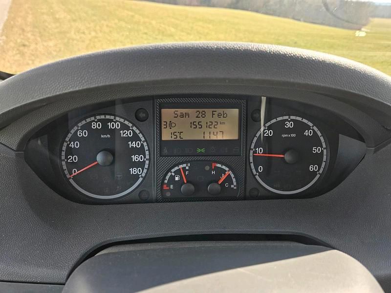 Gebraucht Peugeot Boxer 120 PS (88 kW) 2009 Silber Van