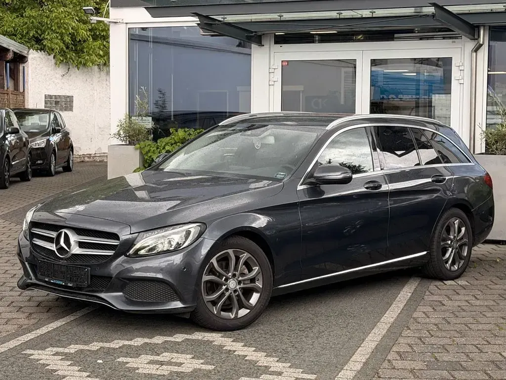 Gebraucht Mercedes C200 136 PS (100 kW) 2015 Grau Kombi