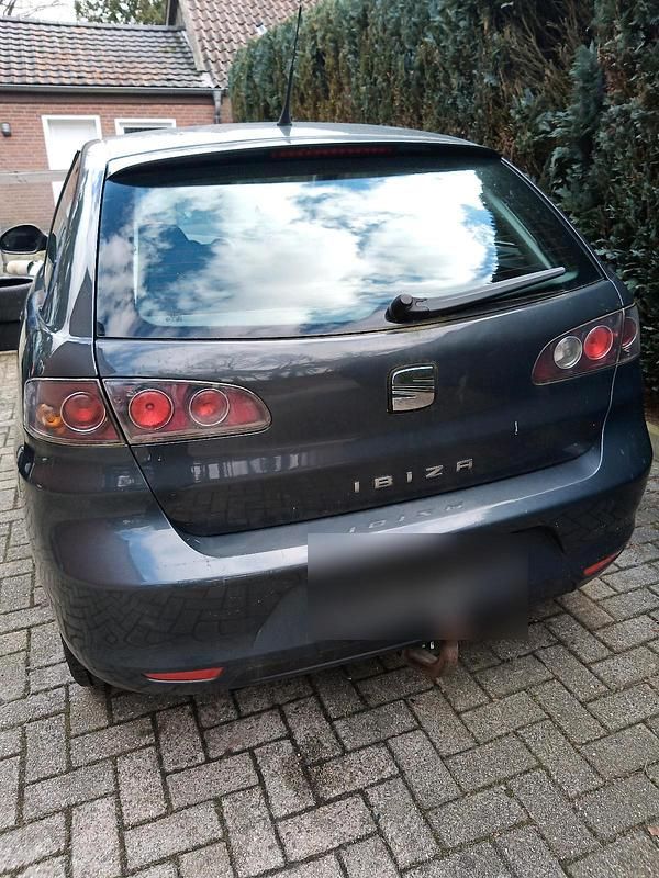 Gebraucht Seat Ibiza 80 PS (58 kW) 2007 Grau Kleinwagen