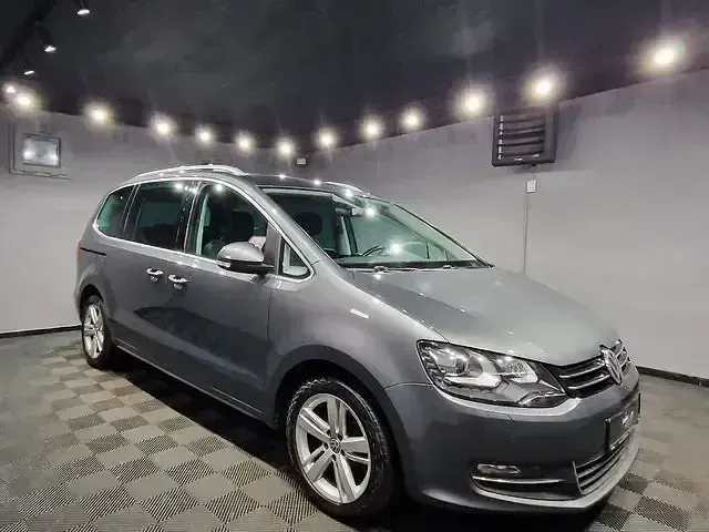 Gebraucht VW Sharan Highline 150 PS (110 kW) 2018 Schwarz Van / Kleinbus