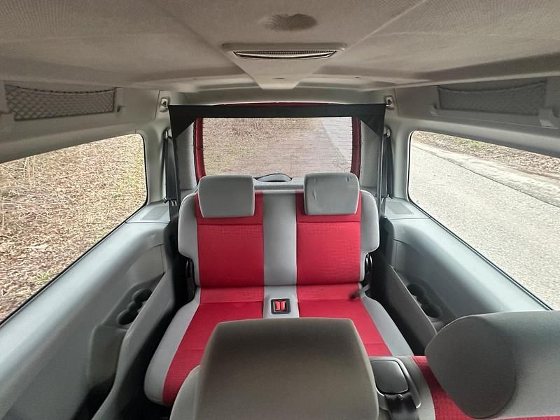 Gebraucht VW Caddy Maxi 104 PS (76 kW) 2008 Rot Van / Kleinbus