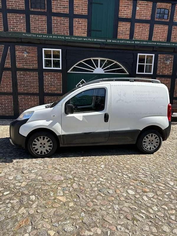 Gebraucht 2016 Fiat Fiorino Basis Van | 3.998 € (Teuer) - Bild 1/4