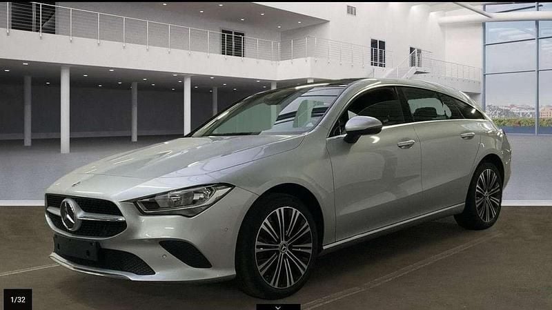 Iridiumsilber Gebraucht 2022 Mercedes CLA250e Limousine | 24.450 € (Superpreis) - Bild 1/3