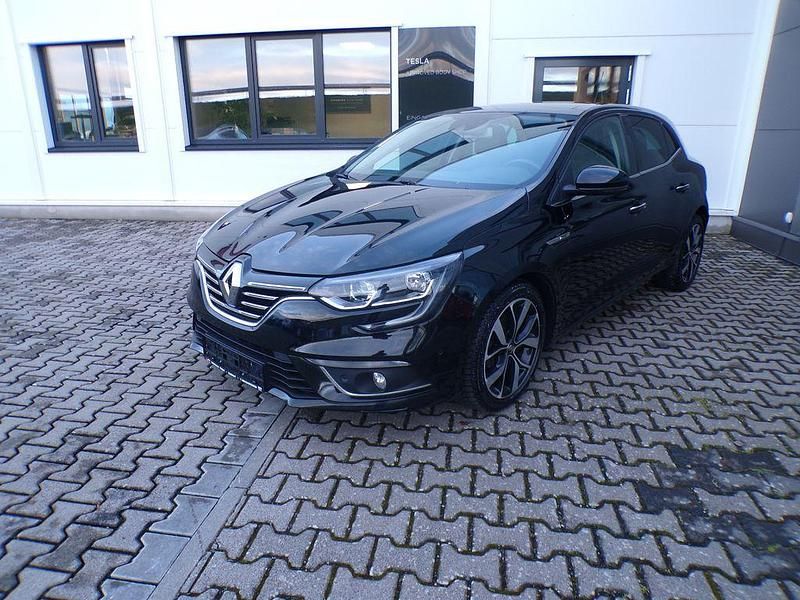 Schwarz Gebraucht 2019 Renault Mégane IV Bose Edition Limousine | 12.990 € (Guter Preis) - Bild 1/4