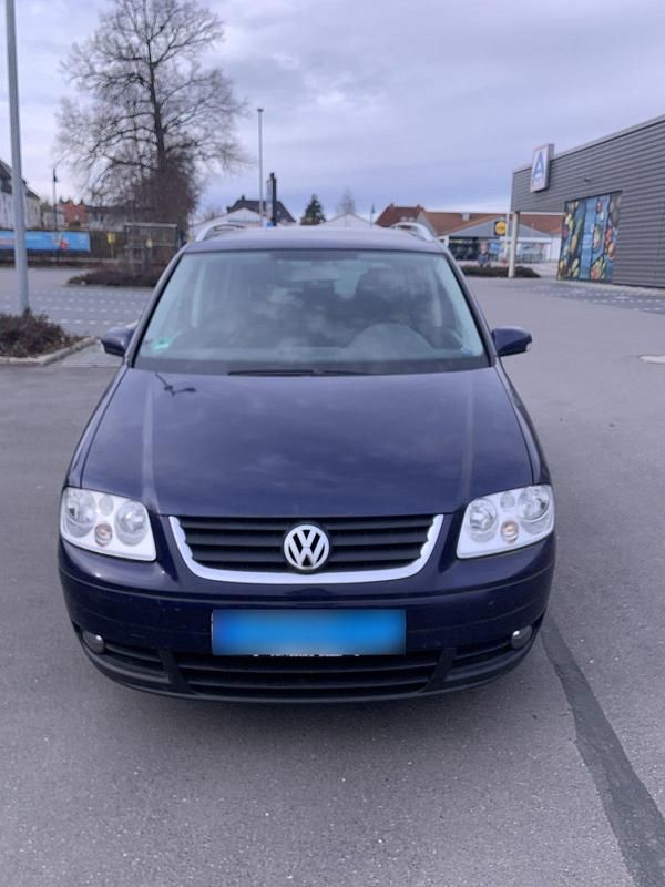 Gebraucht VW Touran 80 PS (58 kW) 2006 Blau Van / Kleinbus
