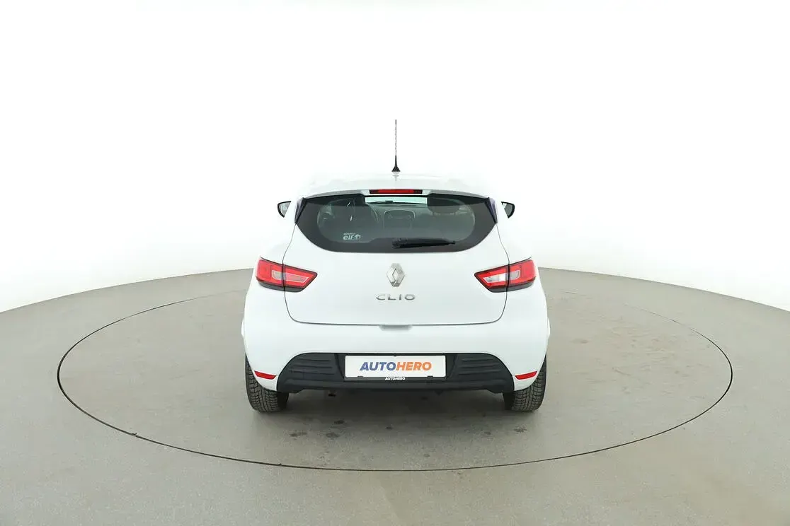 Gebraucht Renault Clio IV 73 PS (53 kW) 2017 Weiß Limousine