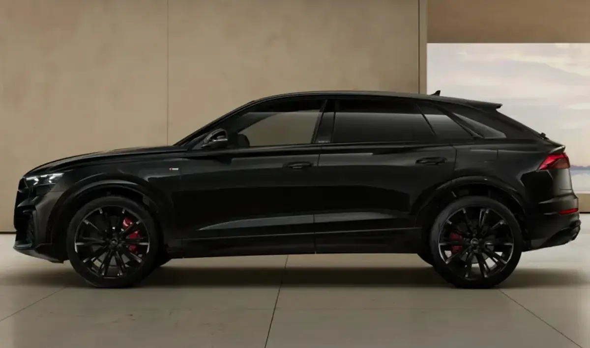 Neu Audi Q8 Comfort 394 PS (289 kW) 2026 Schwarz SUV
