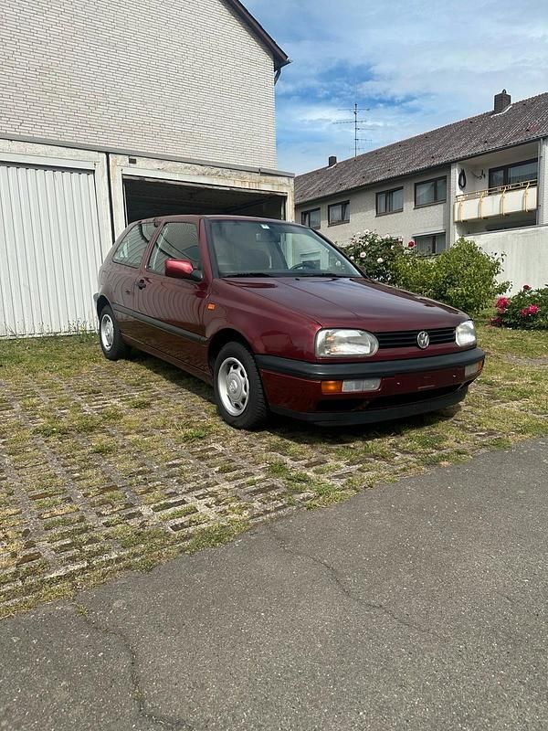 Gebraucht VW Golf III 75 PS (55 kW) 1993 Rot Kleinwagen