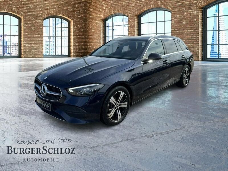 Cavansitblau metallic Gebraucht 2023 Mercedes C220 Kombi | 31.900 € (Guter Preis) - Bild 1/4