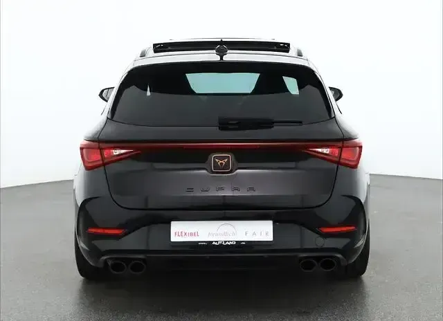 Gebraucht Cupra Leon VZ 310 PS (228 kW) 2021 Mitternachtsschwarz Kombi