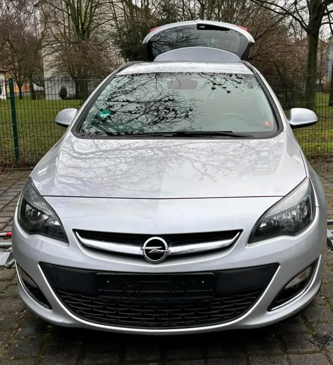 Usata Opel Astra 116 CV (85 kW) 2013 Argento Station wagon