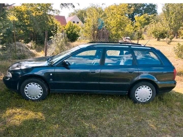 Gebraucht Audi A4 100 PS (73 kW) 1997 Schwarz Kombi