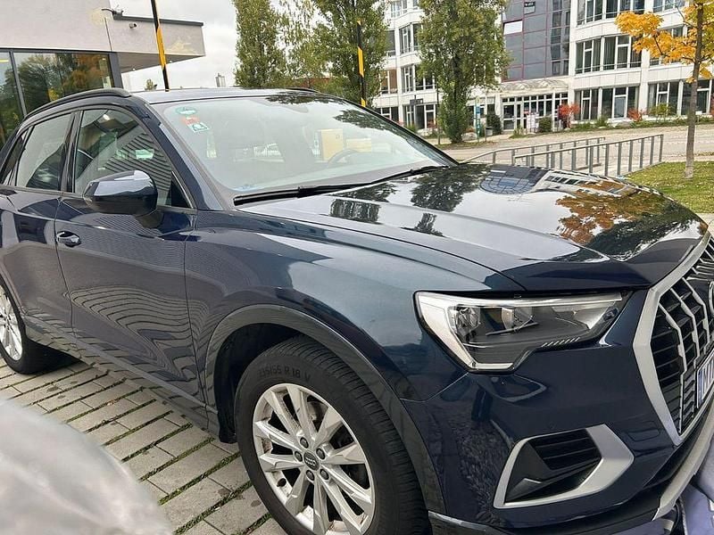 Blau Gebraucht 2020 Audi Q3 Advanced SUV | 19.200 € (Fairer Preis) - Bild 1/4