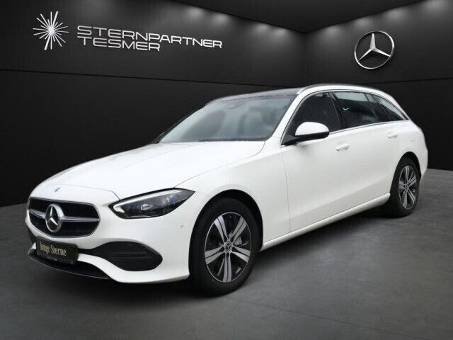 Weiß Gebraucht 2022 Mercedes C300 Kombi | 31.990 € (Guter Preis) - Bild 1/4