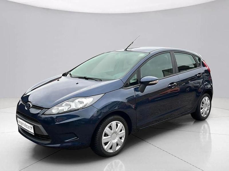 Blau Gebraucht 2012 Ford Fiesta Trend Limousine | 5.990 € (Etwas zu teuer) - Bild 1/4