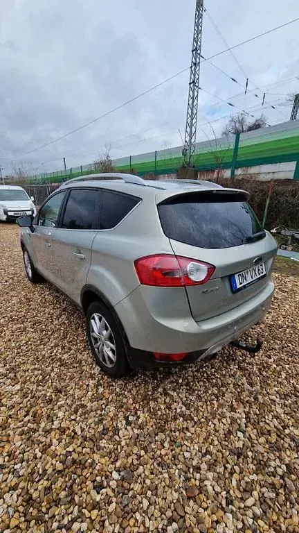 Usado Ford Kuga Trend 140 HP (102 kW) 2010 Dourado SUV