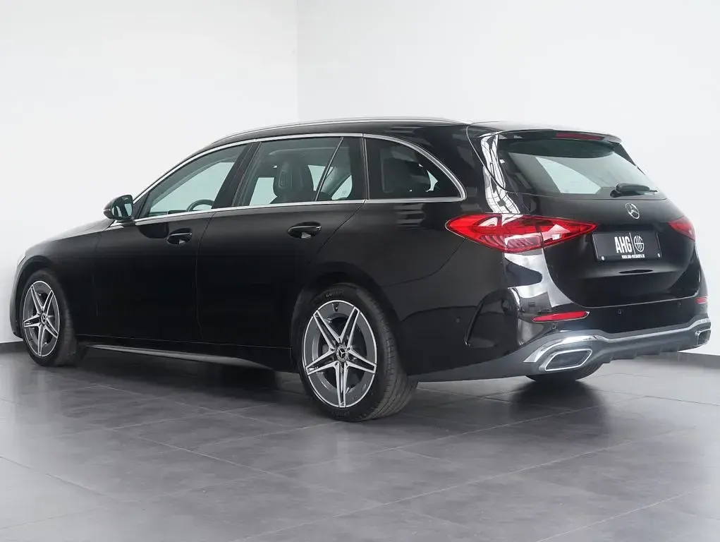 Gebraucht Mercedes C220 AMG line 197 PS (144 kW) 2023 Schwarz Limousine
