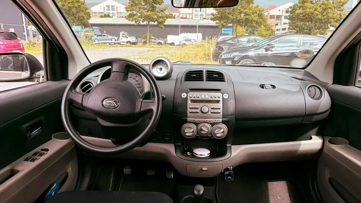 Gebraucht Daihatsu Sirion 91 PS (66 kW) 2007 Gelb Kleinwagen