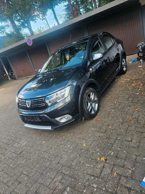 Second-hand Dacia Logan Stepway 100 CP (73 kW) 2020 Gri Berlinǎ