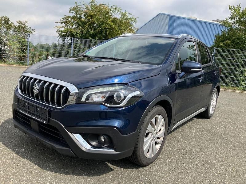Schwarz Gebraucht 2019 Suzuki SX4 S-Cross Comfort SUV | 12.999 € (Fairer Preis) - Bild 1/4