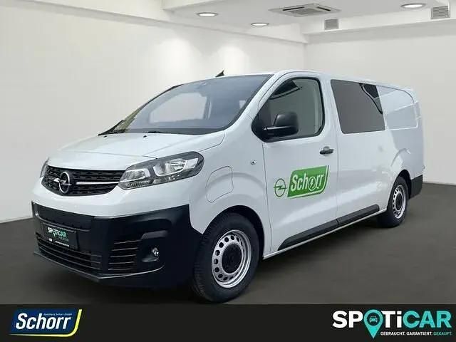 Kaolin weiß Gebraucht 2023 Opel Vivaro-e Combi Van | 38.350 € - Bild 1/4