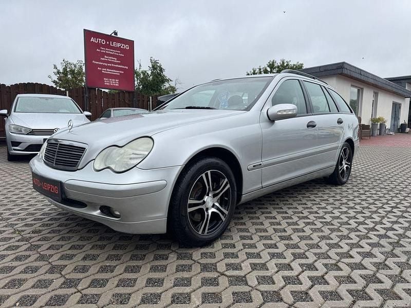 Silber Gebraucht 2003 Mercedes C240 Kombi | 3.490 € (Etwas zu teuer) - Bild 1/4