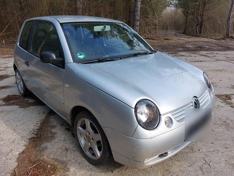 Gebraucht VW Lupo 54 PS (39 kW) 2004 Silber Kleinwagen