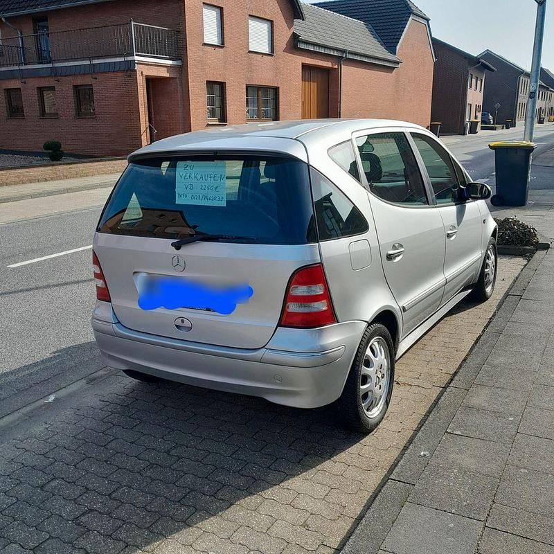 Gebraucht Mercedes A140 Elegance 82 PS (60 kW) 2004 Silber Limousine