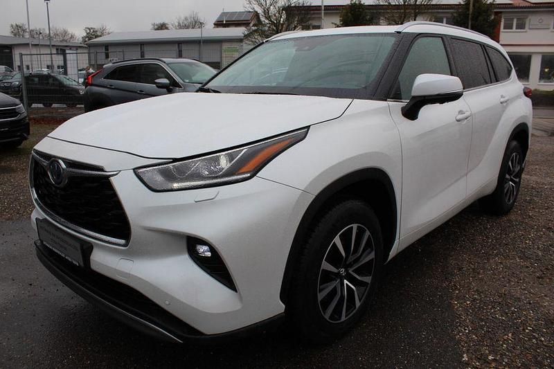 Gebraucht Toyota Highlander Hybrid Luxury 247 PS (181 kW) 2024 Weiß SUV