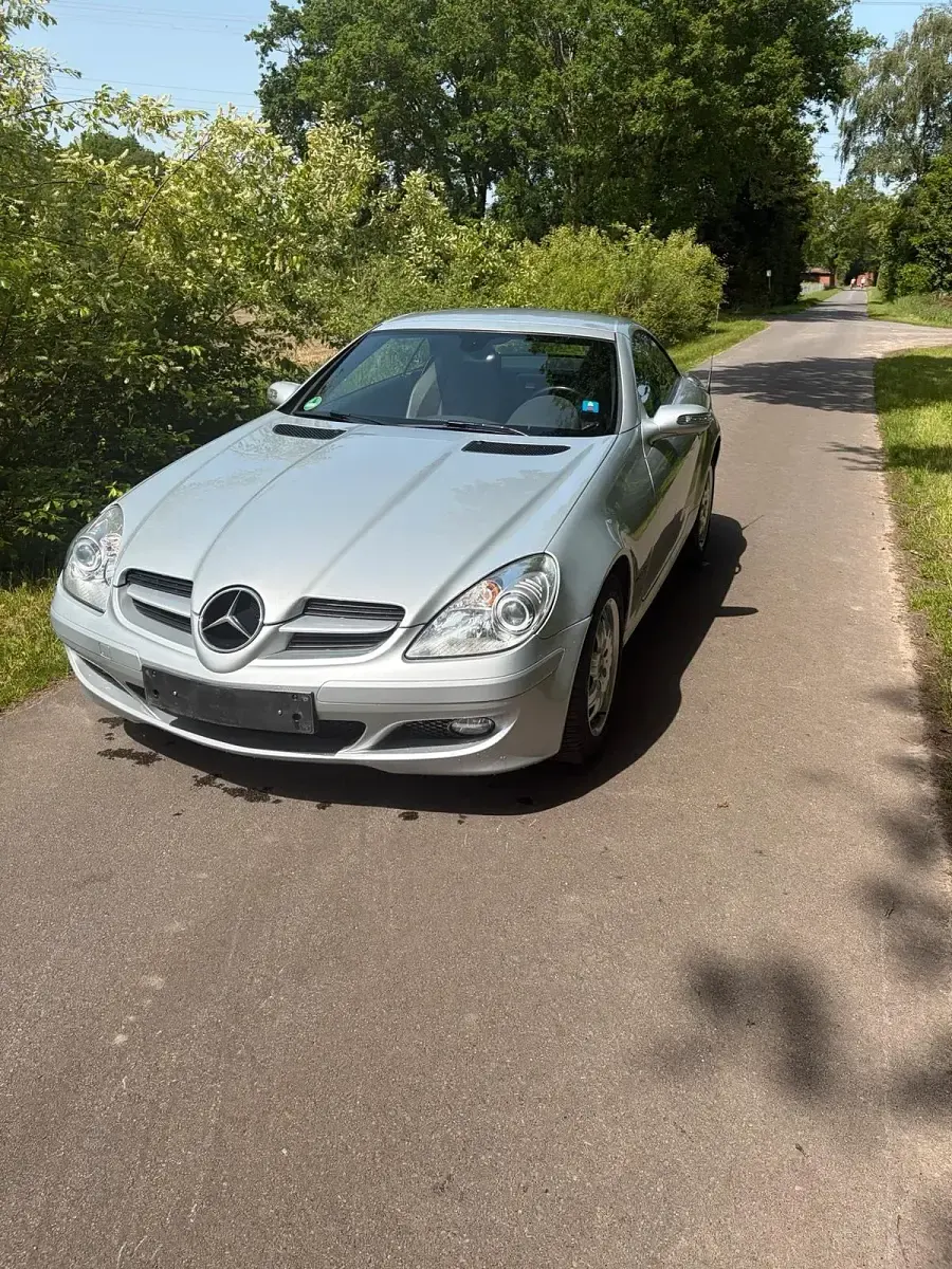 Gebraucht Mercedes SLK200 163 PS (119 kW) 2004 Silber Cabrio