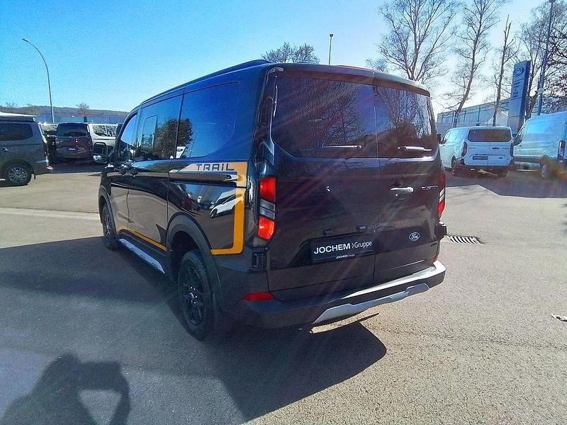 Neu Ford Transit Custom 136 PS (100 kW) 2026 Schwarz Kombi