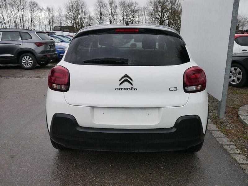 Gebraucht Citroën C3 83 PS (61 kW) 2023 Dach schwarz Kleinwagen