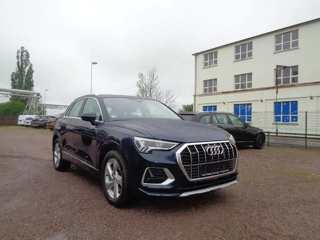 Gebraucht Audi Q3 Advanced 190 PS (139 kW) 2019 Blau SUV