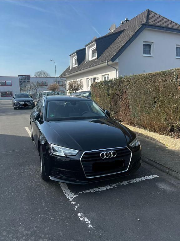 Gebraucht Audi A4 Ambiente 150 PS (110 kW) 2017 Schwarz Kombi