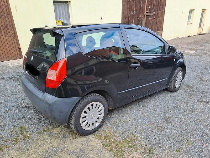 Gebraucht Citroën C2 65 PS (47 kW) 2005 Schwarz Kleinwagen