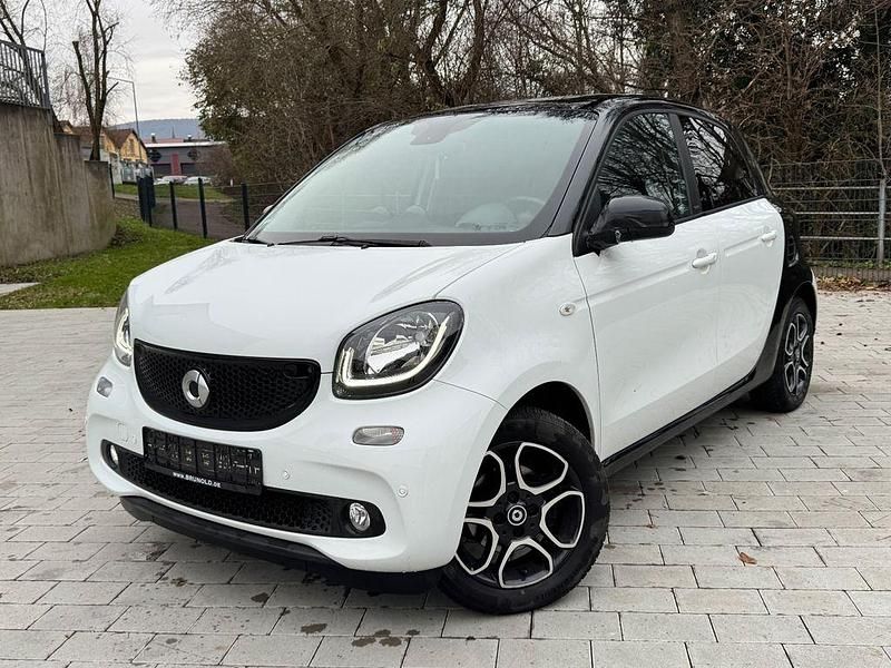 Weiß Gebraucht 2016 Smart ForFour Passion Kleinwagen | 7.990 € (Fairer Preis) - Bild 1/4