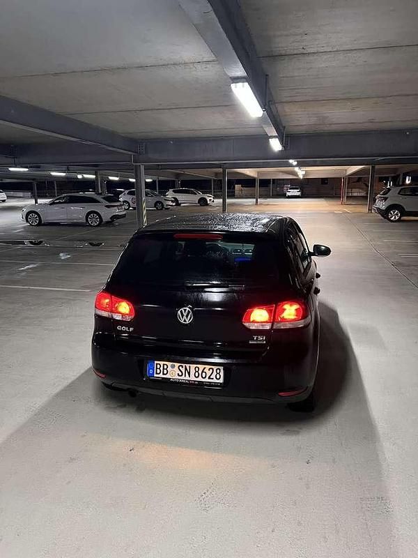 Gebraucht VW Golf VI Team 105 PS (77 kW) 2010 Kleinwagen