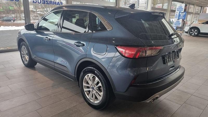 Gebraucht Ford Kuga Titanium 224 PS (164 kW) 2022 Chrome blue metallic blau SUV