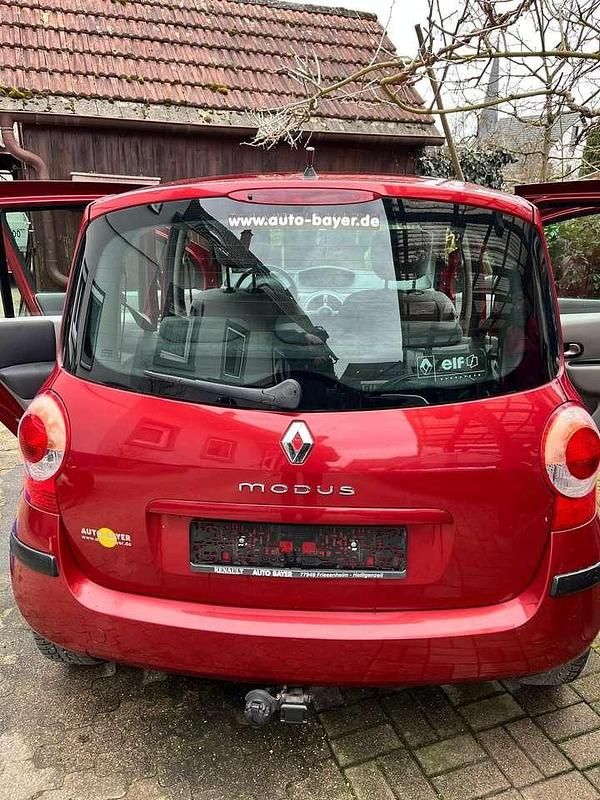 Gebraucht Renault Modus Initiale 111 PS (81 kW) 2005 Van / Kleinbus