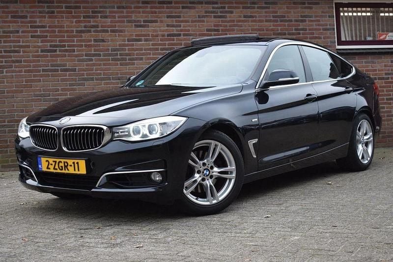 Gebraucht BMW 325 Gran Turismo Executive 218 PS (160 kW) 2015 Schwarz Limousine