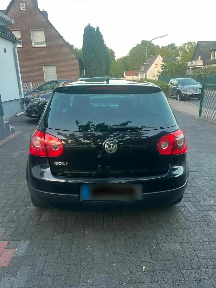 Gebraucht VW Golf 75 PS (55 kW) 2005 Schwarz Coupé