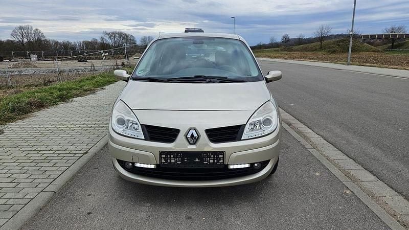 Gold Gebraucht 2007 Renault Scénic II Avantage Van / Kleinbus | 1.700 € (Guter Preis) - Bild 1/4
