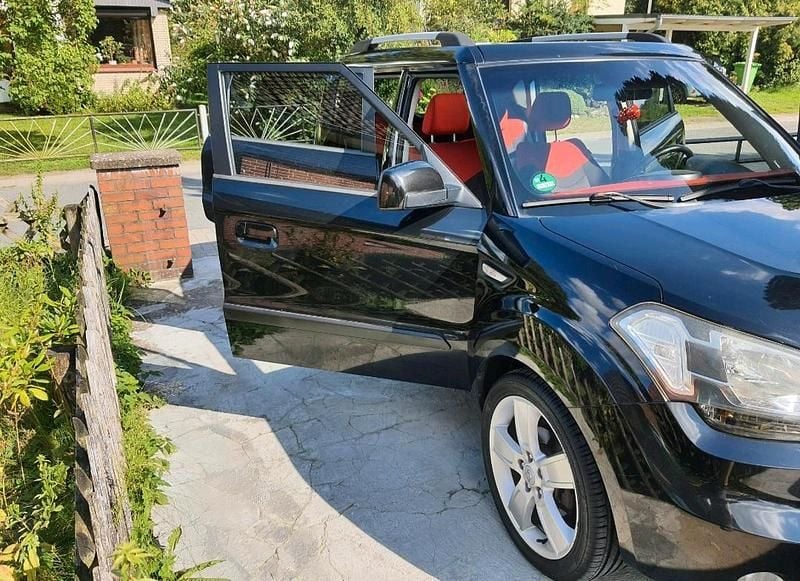 Schwarz Gebraucht 2010 Kia Soul SUV | 3.600 € (Fairer Preis) - Bild 1/4