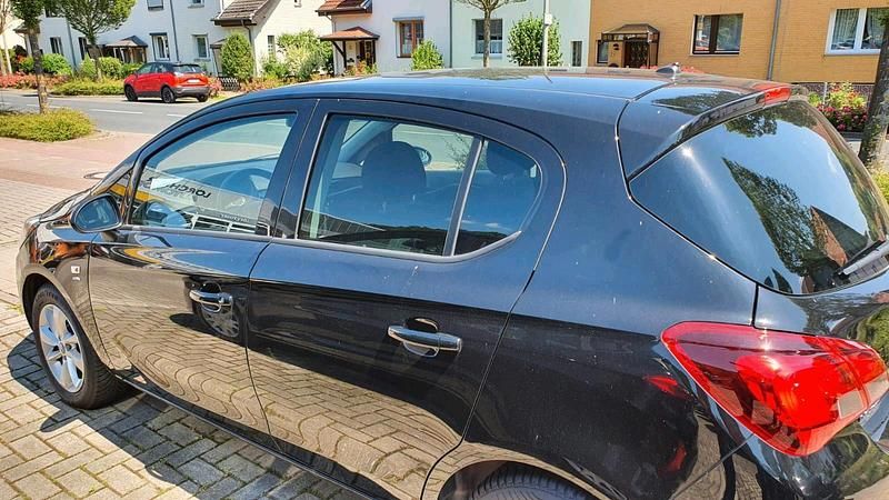Gebraucht Opel Corsa Active 90 PS (66 kW) 2018 Schwarz Limousine