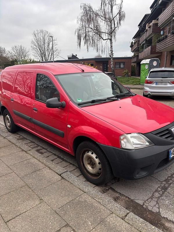 Second-hand Dacia Logan 75 CP (55 kW) 2010 Roșu Berlinǎ