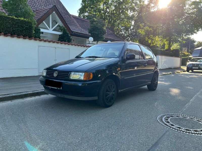 Schwarz Gebraucht 1997 VW Polo Basis Limousine | 1.499 € (Fairer Preis) - Bild 1/4
