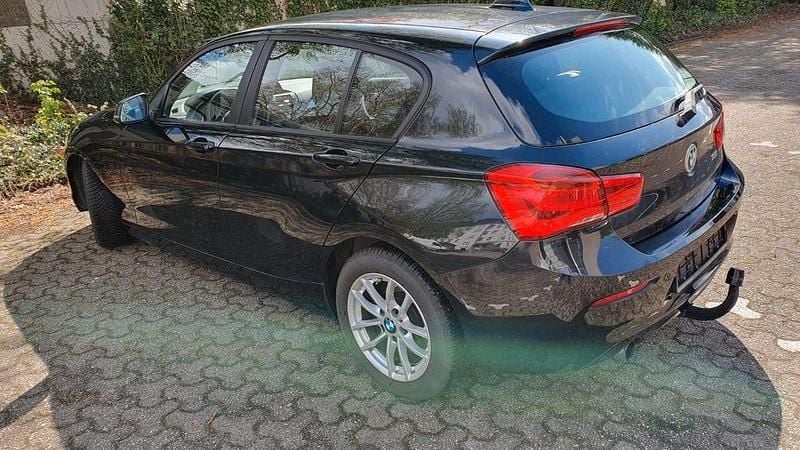 Gebraucht BMW 118 Advantage 136 PS (100 kW) 2017 Schwarz Kleinwagen
